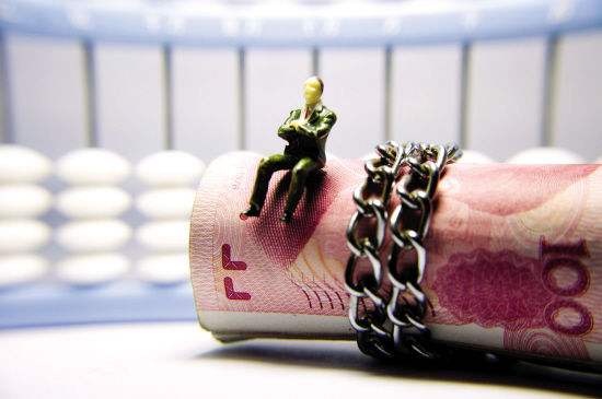 易綱：實施好穩健的貨幣政策 保持股市、債市、匯市平穩健康發展